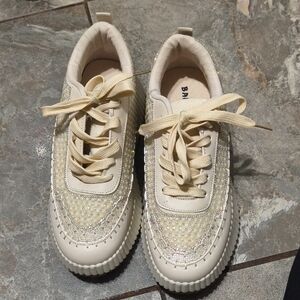 BAMBOO Cream Glitter Athletic Shoes